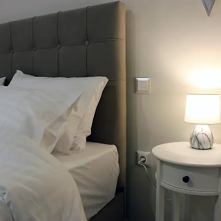 Luxury Captain's Corner In Trikala, 3bd شقة Tríkala