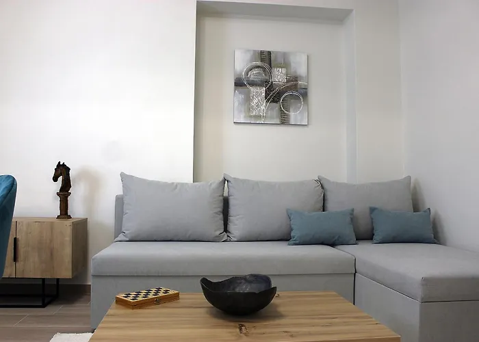 Luxury Captain's Corner In Trikala, 3bd