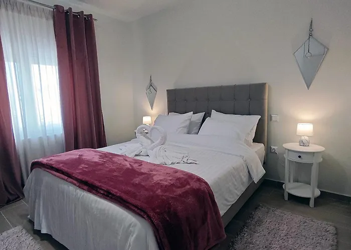 Luxury Captain's Corner In Trikala, 3bd