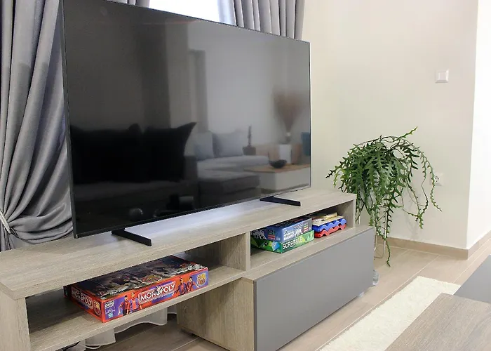 Luxury Captain's Corner In Trikala, 3bd Apartament Tríkala